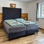 Apartment Our's Living - Modern With Sauna Near Kitzbueheler Alpen Lift *