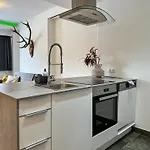 Our's Living - With Sauna Near Kitzbüheler Alpen Lift Apartment *