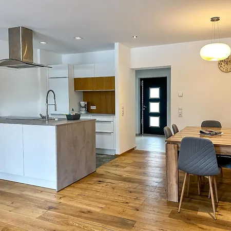 Our's Living - Modern With Sauna Near Kitzbueheler Alpen Lift * Hollersbach im Pinzgau