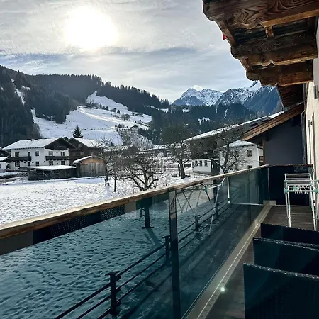 Our's Living - Modern With Sauna Near Kitzbueheler Alpen Lift Lägenhet *