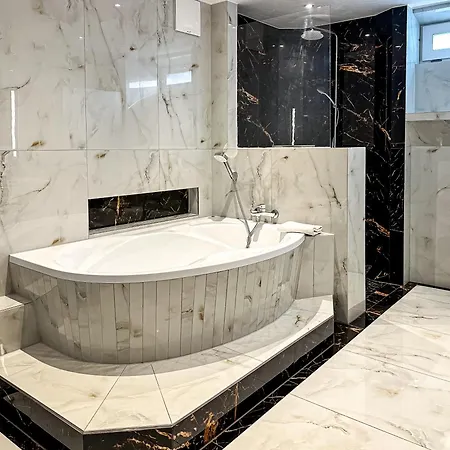 Our's Living - Modern With Sauna Near Kitzbueheler Alpen Lift Hollersbach im Pinzgau