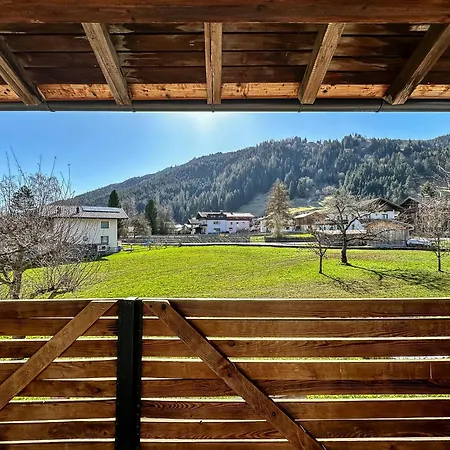 Our's Living - With Sauna & Summercard Near Kitzbueheler Alpen Lift Hollersbach im Pinzgau