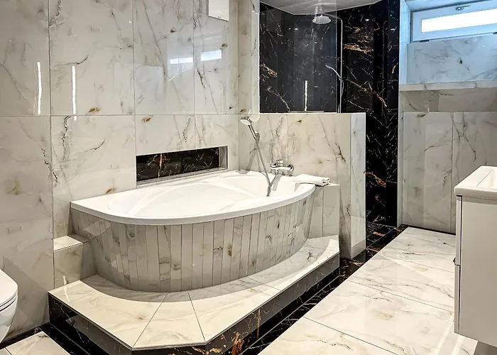 Our's Living - Modern With Sauna Near Kitzbueheler Alpen Lift ホラースバッハ・イム・ピンツガウ